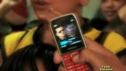 Сирійські біженці між двох вогнів Сирійські біженці між двох вогнів