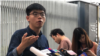 香港众志秘书长黄之锋2019年10月24日在立法会前举行记者会，要求立刻确认他的区议会候选人资格。
