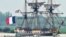 Bản sao của chiếc tàu chiến Pháp L'Hermione hồi thế kỷ thứ 18.