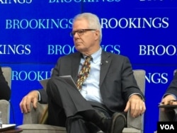 知华派专家蓝普顿教授(美国之音莉雅拍摄)