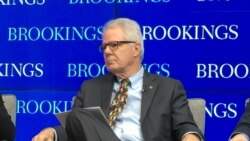 知华派专家蓝普顿教授(美国之音莉雅拍摄)