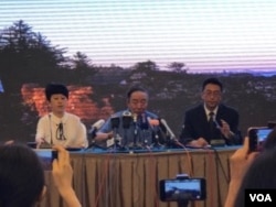 2017年7月15日,沈阳市政府举行新闻发布会宣布刘晓波骨灰当天中午在大连海葬。(美国之音叶兵拍摄)