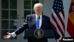 美国川普总统在白宫玫瑰园举行的记者会上讲话(2017年9月26日)