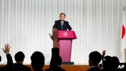 五度角逐大位的石破茂在其“最后一战”赢得了激烈的党内选举,当选执政党自民党的总裁,并即将成为日本首相。(美联社:2024年9月27日)