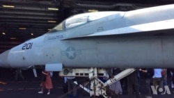 记者手记:登美国航母罗纳德·里根号 记者手记:登美国航母罗纳德·里根号