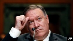 蓬佩奥2018年6月27日在参议院作证(美联社)