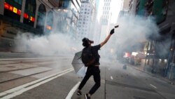 香港星期六(11月2日)多处地点爆发抗议。