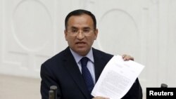 တူရကီဒုတိယဝန်ကြီးချုပ် Bekir Bozdag