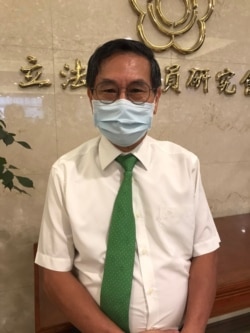 位于台北的台湾联合国协进会理事长涂醒哲 (美国之音记者顾展珑摄)