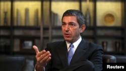 အီးယူသံအမတ်ကြီး Stavros Lambrinidis