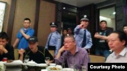 杭州公民聚餐被抓图片(网友提供)