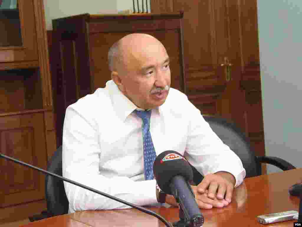 喀山大学校长加富罗夫。(美国之音白桦)