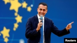 Заступник прем’єр-міністра Італії Луіджі Ді Майо дорікнув, що Франція ніколи не припиняла колонізацію африканських країн