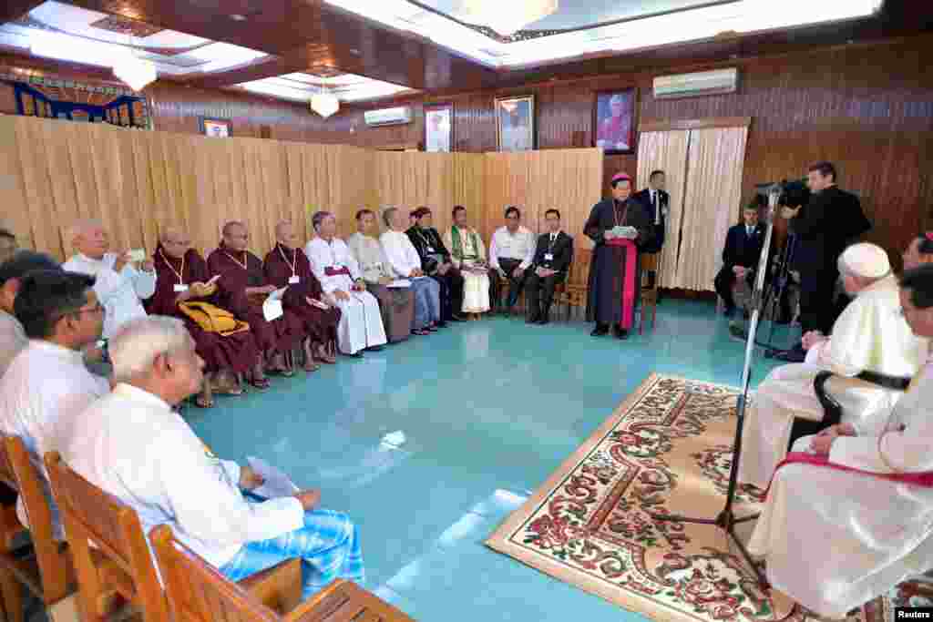 Pope Francis meets the religious leaders of Myanmar in the Archbishop's House in Yangon, Nov. 28, 2017.