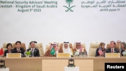 来自中国、美国和沙特阿拉伯的代表在沙特阿拉伯吉达参加为结束乌克兰战争举行的和谈。(2023年8月6日)