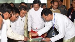 မြန်မာ့ကျောက်မျက်ပြပွဲနဲ့ အနာဂတ် ဈေးကွက်အလားအလာ - အပိုင်း (၁) မြန်မာ့ကျောက်မျက်ပြပွဲနဲ့ အနာဂတ် ဈေးကွက်အလားအလာ - အပိုင်း (၁)