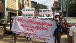 လမ်းပေါ်အထွက်နည်းပေမယ့် သပိတ်ပွဲတွေ မပျက်သေး လမ်းပေါ်အထွက်နည်းပေမယ့် သပိတ်ပွဲတွေ မပျက်သေး