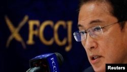 日本前外相岸田文雄(Fumio Kishida)2021年9月13日出席日本外国记者俱乐部记者会(路透社)