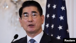 တောင်ကိုရီးယား ကာကွယ်ရေးဝန်ကြီးဟောင်း Kim Yong Hyun (REUTERS/Leah Millis)