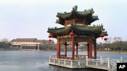 北京钓鱼台国宾馆和今年中国外交(28图)