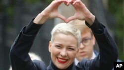 被白俄罗斯政府强行驱逐的反对派人士玛丽亚·科列斯尼科娃(2020年8月27日)