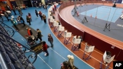 Cử tri Mỹ đi bỏ phiếu ngày 27/10/2020 tại Brooklyn, New York.