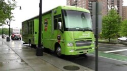 VOA英语视频: 疫情期间限制人们流动的措施有效吗? VOA英语视频: 疫情期间限制人们流动的措施有效吗?