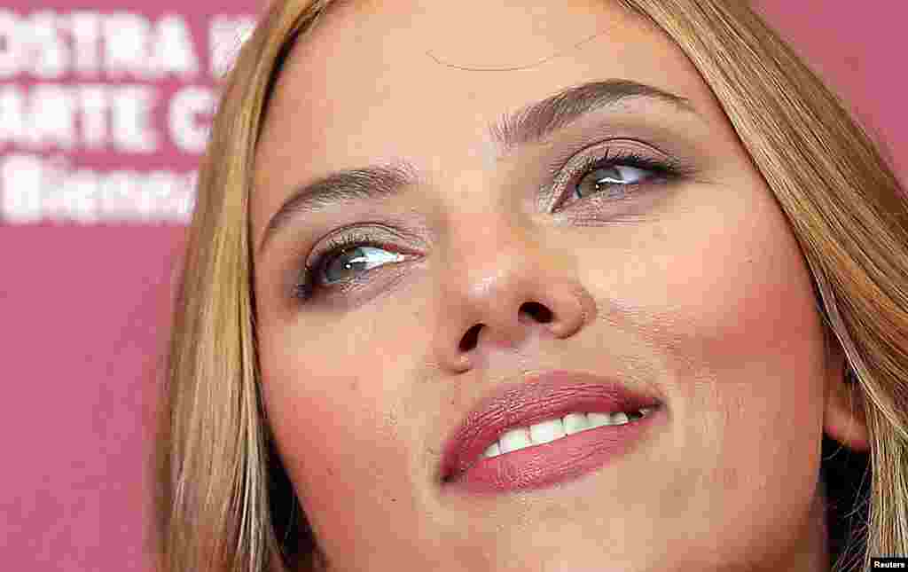 斯嘉丽·约翰逊