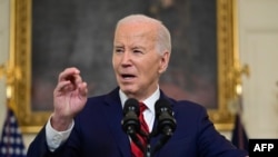 美国总统拜登2024年4月24日在白宫签署对外援助法案后发表讲话。(法新社照片)