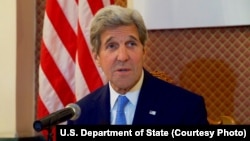 2016年6月5日,美国国务卿约翰·克里在乌兰巴托蒙古国外交部记者会上,敦促中国不要单方面宣布设立防空识别区。