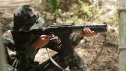 လောင်စာဆီသယ်ဆောင်လာတဲ့ ထရပ်ကား၂ စီး ကရင်တပ် နဲ့ PDF တို့ ပစ်ခတ်ဖျက်ဆီး လောင်စာဆီသယ်ဆောင်လာတဲ့ ထရပ်ကား၂ စီး ကရင်တပ် နဲ့ PDF တို့ ပစ်ခတ်ဖျက်ဆီး