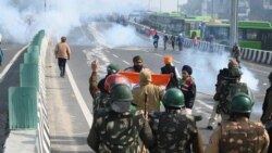 လယ်သမားဆန္ဒပြမှု ထိန်းချုပ်ဖို့ နယူးဒေလီ မှာ တပ်အင်အားထပ်ဖြည့် လယ်သမားဆန္ဒပြမှု ထိန်းချုပ်ဖို့ နယူးဒေလီ မှာ တပ်အင်အားထပ်ဖြည့်