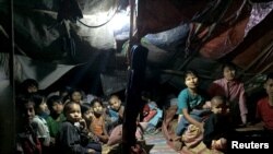 ရန်ကုန်ဆင်ခြေဖုံးက ရုပ်ရှင်ကြည့် ပရိသတ်။