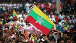 ကန့်သတ်ချက်တွေကြောင့် ထိုင်းရောက်မြန်မာအများစု ဒေါ်စုနဲ့ တွေ့ခွင့်မရ ကန့်သတ်ချက်တွေကြောင့် ထိုင်းရောက်မြန်မာအများစု ဒေါ်စုနဲ့ တွေ့ခွင့်မရ