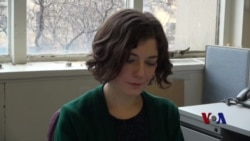 玉龙雪山脚下 美国女子写清朝推理小说 玉龙雪山脚下 美国女子写清朝推理小说