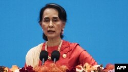 昂山素季2017年12月1日访问中国(法新社)