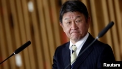 资料照:日本外相茂木敏充( 2021年1月8日 )