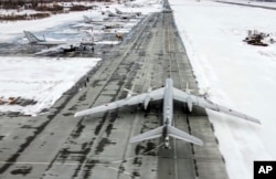 资料照片:俄罗斯图-95战略轰炸机。