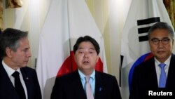 资料照片:2023年2月18日,美国国务卿安东尼·布林肯、日本外相林芳正和韩国外长朴振在慕尼黑举行的慕尼黑安全会议上。(路透社照片)