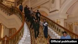 အမျိုးသားကာကွယ်ရေးနဲ့ လုံခြုံရေးဆိုင်ရာ ကိစ္စရပ်တွေနဲ့ စပ်လျဉ်းတဲ့ ကာလုံအထူးအစည်းအဝေး (သတင်းဓာတ်ပုံများ)