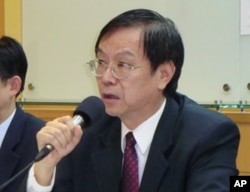 台湾政治大学东亚研究所所长邱坤玄