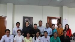 ကုလကိုယ်စားလှယ် အရပ်ဖက်အဖွဲ့အစည်းတွေနဲ့ လူ့အခွင့်အရေးဆွေးနွေး ကုလကိုယ်စားလှယ် အရပ်ဖက်အဖွဲ့အစည်းတွေနဲ့ လူ့အခွင့်အရေးဆွေးနွေး