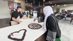 Người Mỹ theo đạo Hồi có thể chứng tỏ ‘sức mạnh chính trị'’ trong cuộc bầu cử tháng 11 Người Mỹ theo đạo Hồi có thể chứng tỏ ‘sức mạnh chính trị'’ trong cuộc bầu cử tháng 11