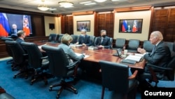 美国总统拜登与俄罗斯总统普京举行视频通话(2021年12月7日)