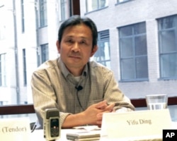 丁一夫认为达赖喇嘛转世制度可以修改