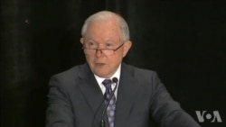 美司法部长:家庭暴力和帮派暴力不是申请庇护理由 美司法部长:家庭暴力和帮派暴力不是申请庇护理由