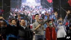 在台湾11月26日举行的九合一选举中,国民党候选人蒋万安赢得台北市长的选举胜利。