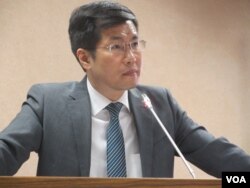 台湾执政党民进党立委罗致政