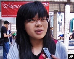 本科生李嘉欣认为徐立之校长“和蔼可亲,形象正面”