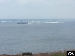 台湾2017年汉光军演海上舰艇赶赴战区的场面 (美国之音记者申华 拍摄)